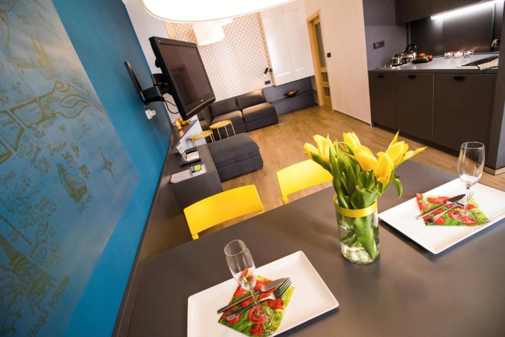 Apartament In The Hearth Of The City Centre, Old Town Square - 3Min Praga Zewnętrze zdjęcie